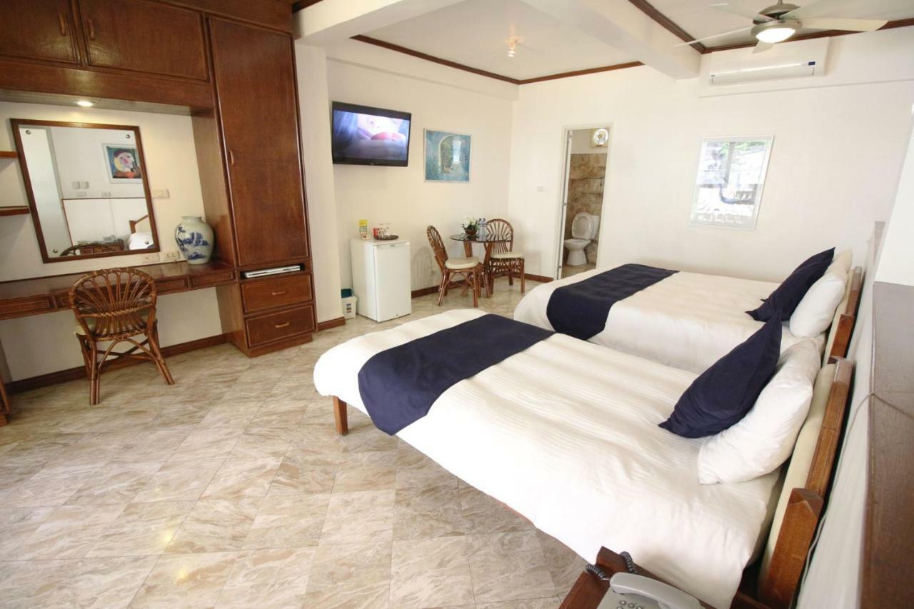 Mermaid Resort And Dive Center Puerto Galera Exterior photo